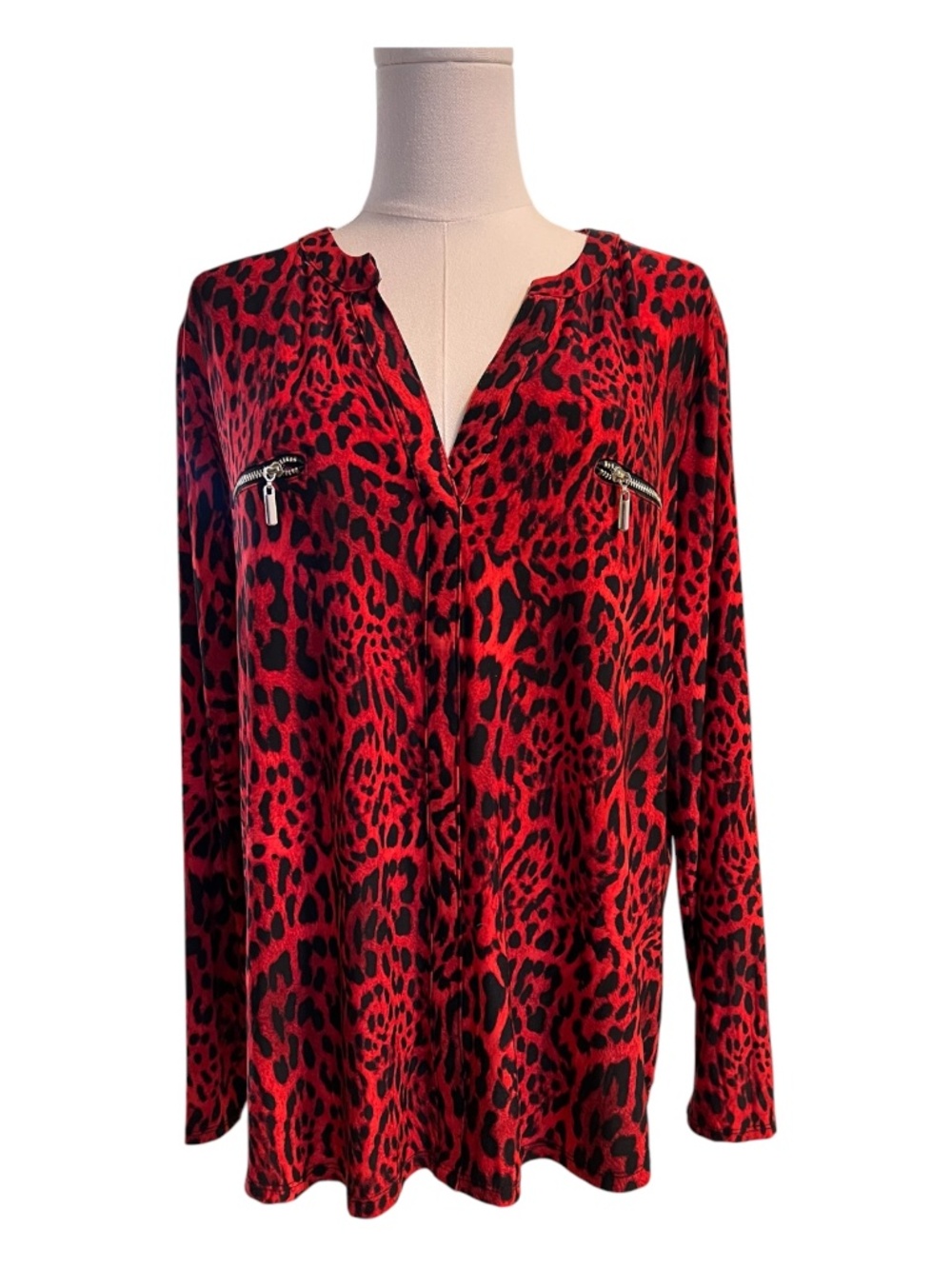 EUC INC International Concepts red black leopard surplice top | size XL